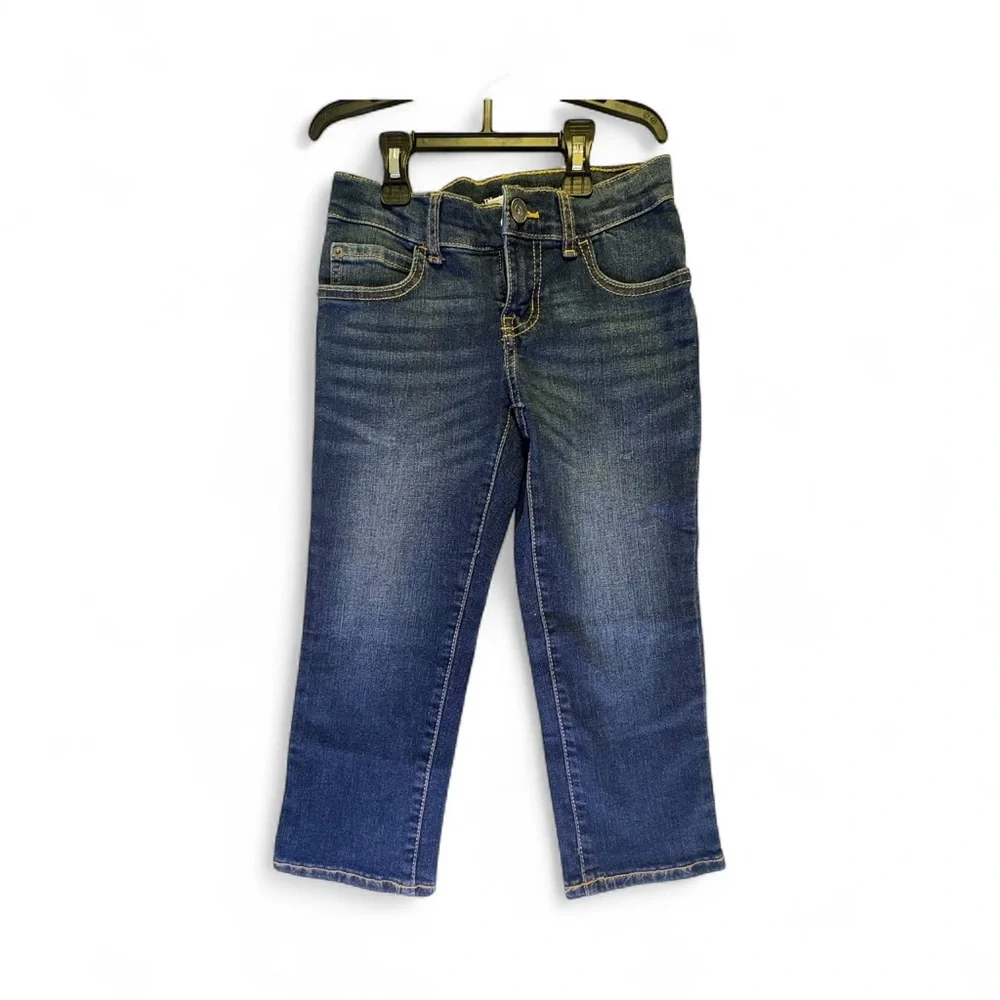 The Children’s Place boys Dark Blue Denim size 5Jeans new without tags‎
